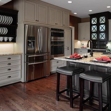 Transitional Kitchen in Leawood, KS