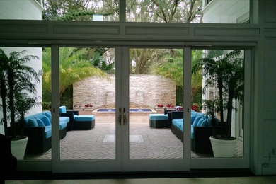 Moderner Patio in Tampa