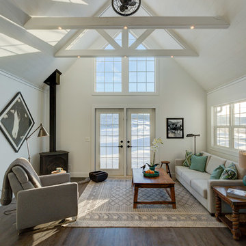 Priddis Cottage living room