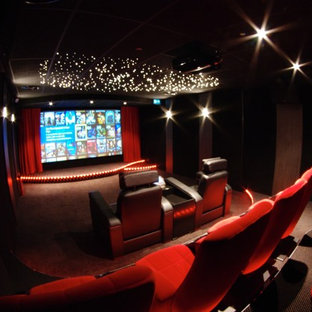 Home theater - contemporary home theater idea in Montpellier