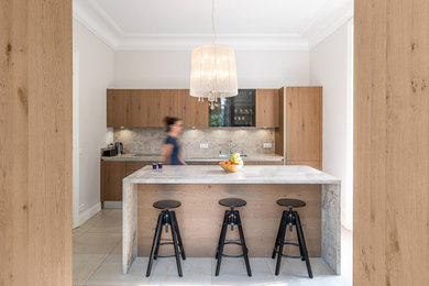 Réalisation d'une cuisine design.
