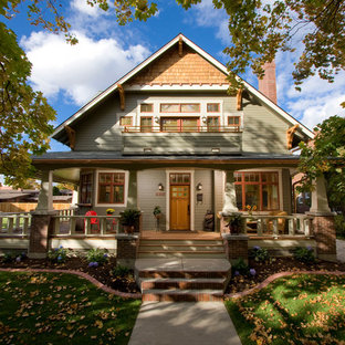 Inspiration för amerikanska trähus, med sadeltak