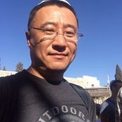 Tom Yang's photo