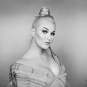 Ali Murphy's photo