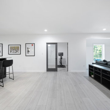 Lachlan Signature | Modin Rigid LVP Customer Space | Ashburn, VA