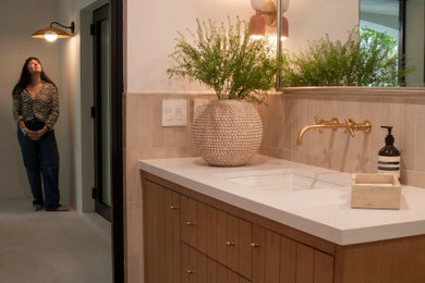 Inspiration for a transitional bathroom remodel