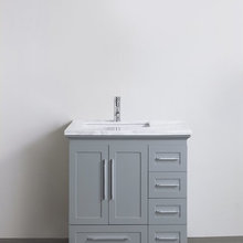 Lake House - Bathrooms