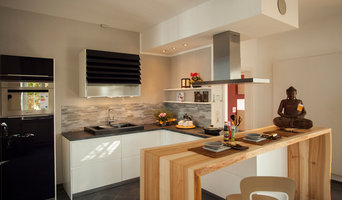 Küche mit Massivholz