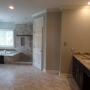 Lockesley Master Bathroom