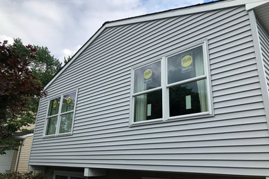 Inspiration for an exterior home remodel in New York