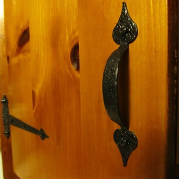 Knotty Pine Cabinets