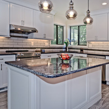 Enjoying of a Comfortable New Sunroom and a Beatiful New Kitchen Remodel in VA