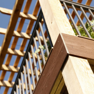Sophisticated Simplicity - Spiced Teak Composite Decking & A210 Aluminum Railing