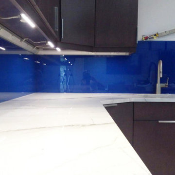 Custom Painted Glass Backsplash – Kitchen Glass & Mirror Projects