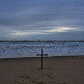 Alison Burt's photo