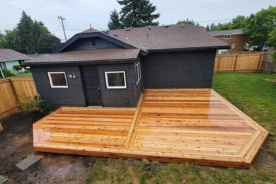 Deck - rustic deck idea in Portland