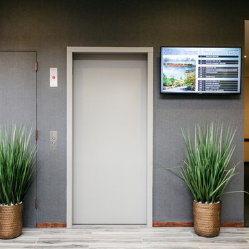 A Welcoming & Elegant Lobby