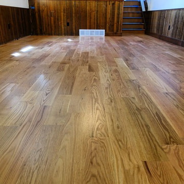 Classic 5" Red Oak with Red Brick Fireplace