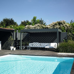 Modern terrace cover for poolside lounge - Awnings