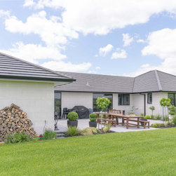 Premier Estate Brick in White - Products