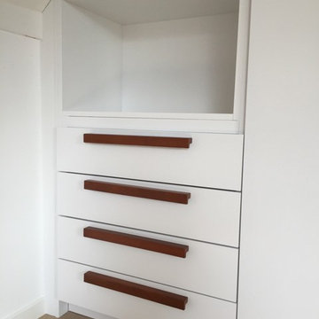 Armoires sur measure / Bespoke Master Bedroom Wardrobes