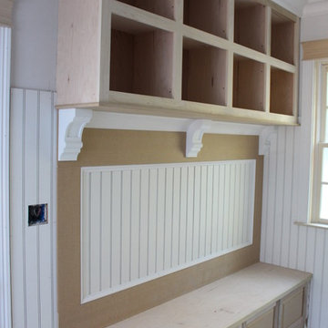 bench seats, lockers, cubbies Mudroom