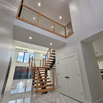Project #143 | Floating Red Oak Staircase