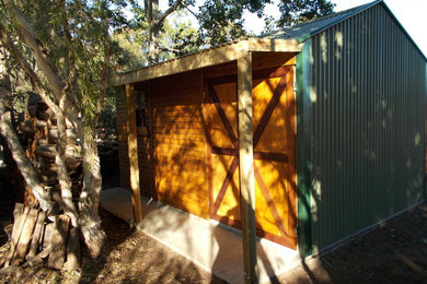 Design ideas for a country shed and granny flat in Brisbane.