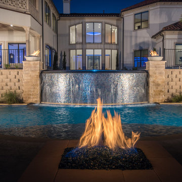 Geometric Pool with Over Sized Spa and Negative Edge