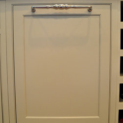 Cabinet Hardware - Cabinet And Drawer Handle Pulls