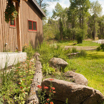 Manhattan, Montana - Rustic River Lodge