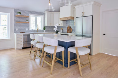 Transitional kitchen photo in Boston