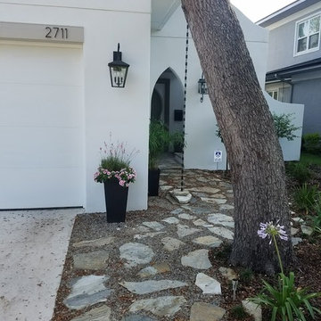 Narrow House