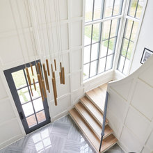 Foyer/staircase