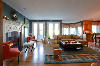 Family room - contemporary family room idea in DC Metro