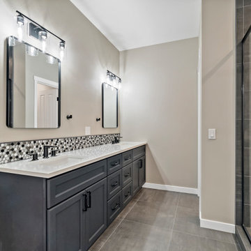 University Place / Bathroom Remodel