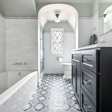 1930s Bathroom with Accessibility Features
