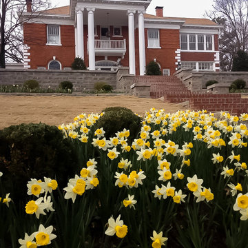Front Exterior Area