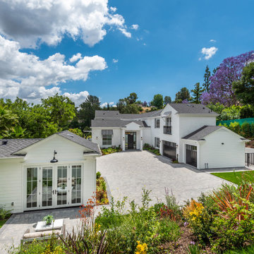 Cape Code Modern in Encino, CA