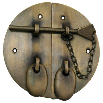 Round Latch With Chain And Oval Grips