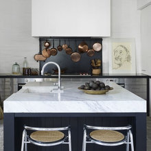 Kitchen: Island Design/Feature