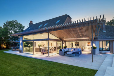 Design ideas for a contemporary home in Surrey.