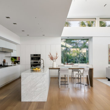BAYVIEW HOUSE