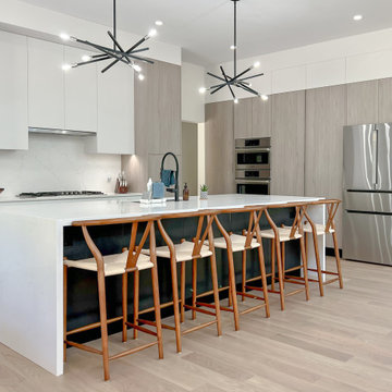 Grey Pine Modern Kitchen: Tiny, ON