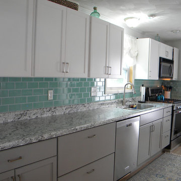 Diamond White Transitional kitchen
