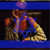 Janie Plyam's photo