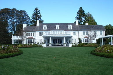 Traditional exterior home idea in New York