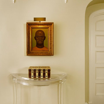 Chicago, Illinois Gold Coast Prewar Co-Op Apartment