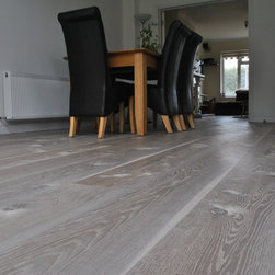 Mulveys Mountain Chalk Oak - Hardwood Flooring