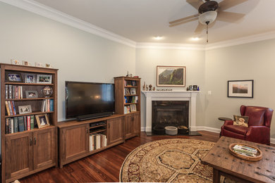 Living room - traditional living room idea in DC Metro